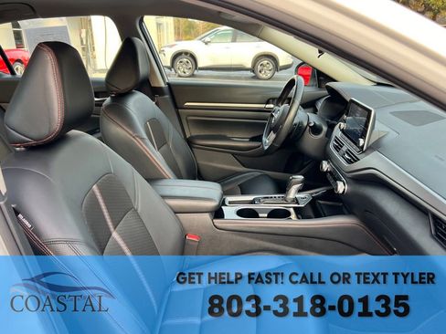 Used 2024 Nissan Altima 2.5 SR image 25