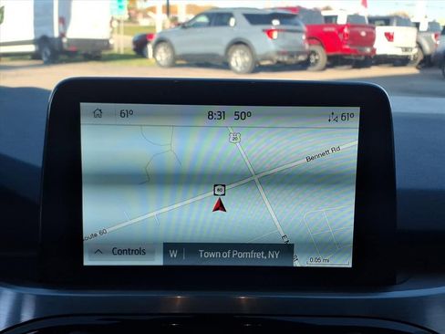 Used 2022 Ford Escape Titanium image 15