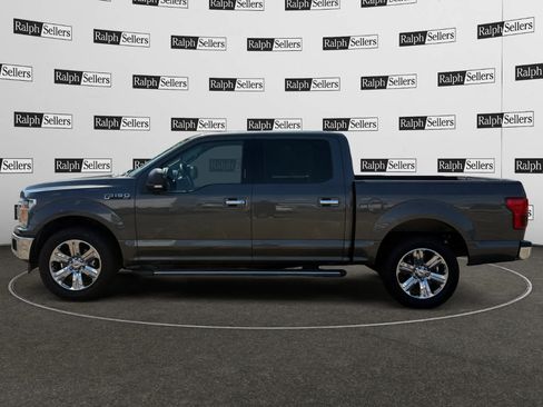 Used 2018 Ford F150 XLT w/ Equipment Group 302A Luxury RWD image 3