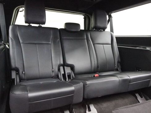 Used 2021 Ford Expedition Max XLT image 30