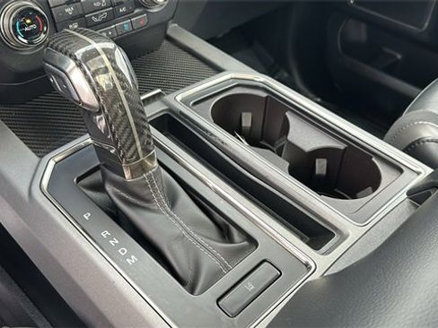 Certified 2019 Ford F150 Raptor w/ Equipment Group 802A Luxury image 29