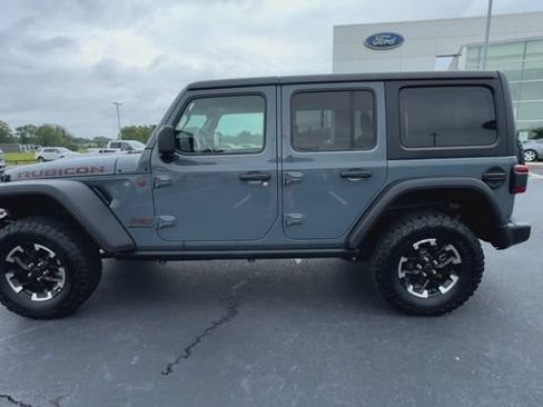 Used 2025 Jeep Wrangler Unlimited Rubicon AWD/4WD image 5
