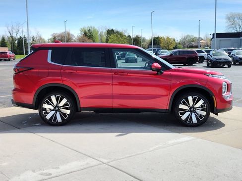 New 2026 Mitsubishi Outlander SE AWD/4WD image 15