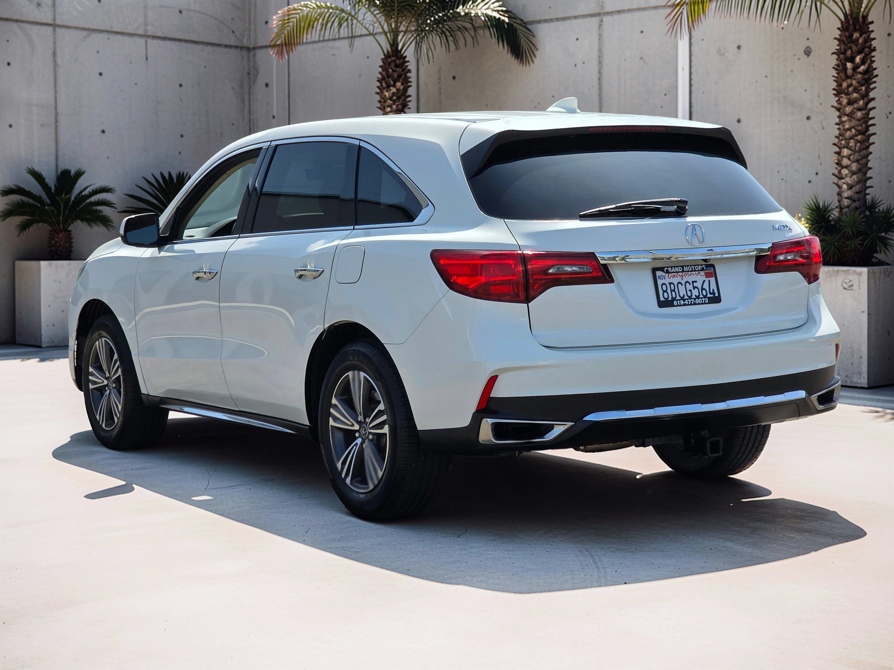Used 2018 Acura MDX FWD image 5