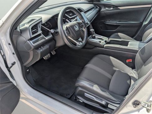 Used 2020 Honda Civic Sport image 10