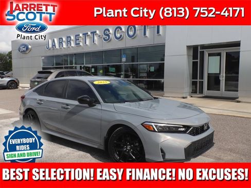 Used 2025 Honda Civic Sport image 1