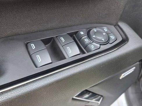 Used 2024 GMC Sierra 2500 AT4 w/ AT4 Premium Plus Package AWD/4WD image 23