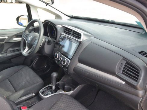 Used 2020 Honda Fit EX image 31