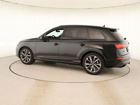 Certified 2023 Audi SQ7 Prestige AWD/4WD image 3