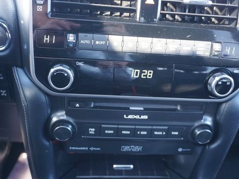 Used 2023 Lexus GX 460 Premium w/ Premium Plus Package image 15