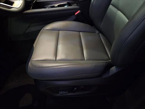 New 2025 Ford Explorer Active w/ Active Comfort Package image 4