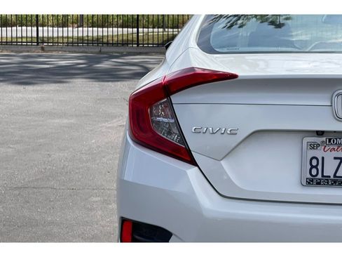 Used 2019 Honda Civic LX image 13