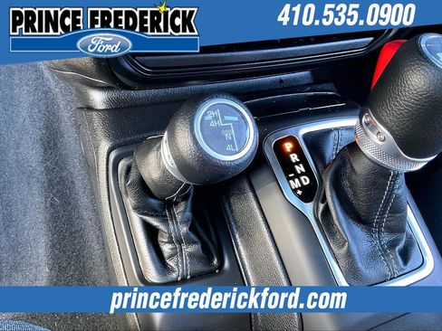 Used 2025 Jeep Wrangler Sport S image 32