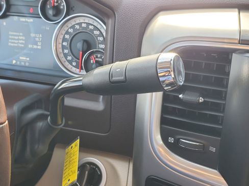 Used 2018 RAM 3500 SLT w/ Luxury Group image 20