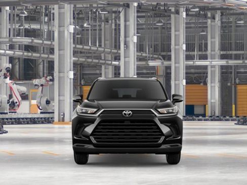 New 2026 Toyota Grand Highlander XLE image 2