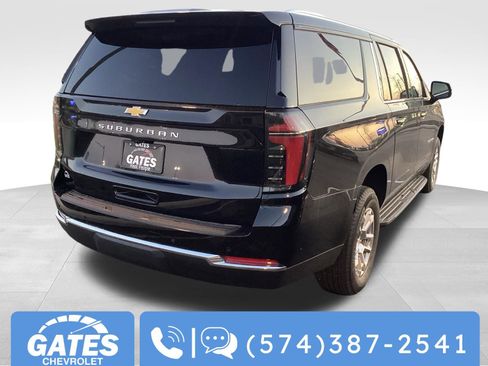 New 2026 Chevrolet Suburban LS w/ Max Trailering Package AWD/4WD image 8