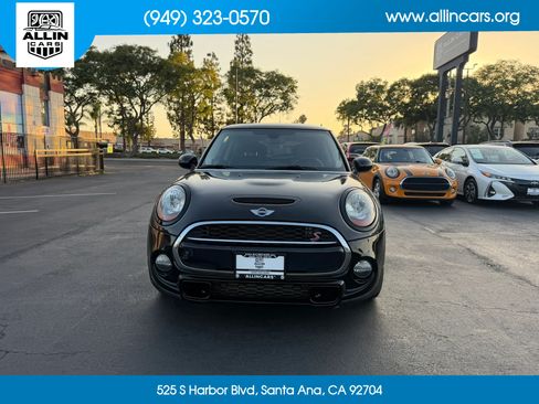 Used 2017 MINI Cooper S FWD image 2
