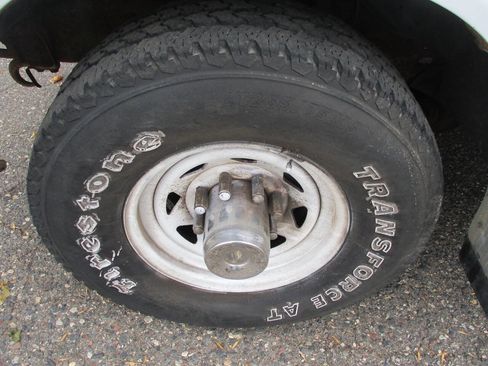 Used 1995 Ford F250 2WD Regular Cab image 27