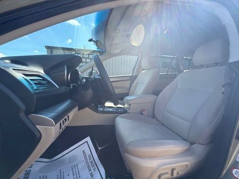 Used 2016 Subaru Outback 2.5i Premium AWD/4WD image 12