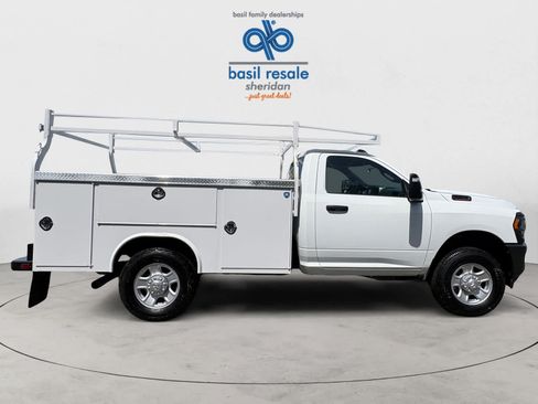 Used 2024 RAM 3500 Tradesman AWD/4WD image 7