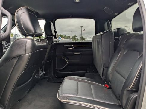 Used 2024 RAM 1500 Laramie AWD/4WD image 13