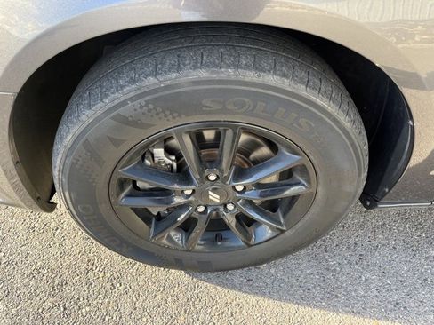 Used 2019 Dodge Grand Caravan GT image 21