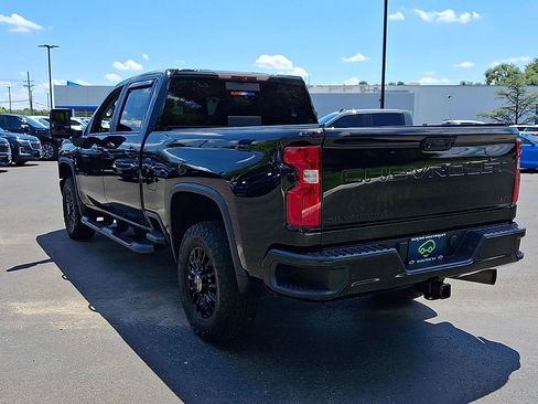 Certified 2021 Chevrolet Silverado 2500 LTZ w/ LTZ Plus Package AWD/4WD image 9