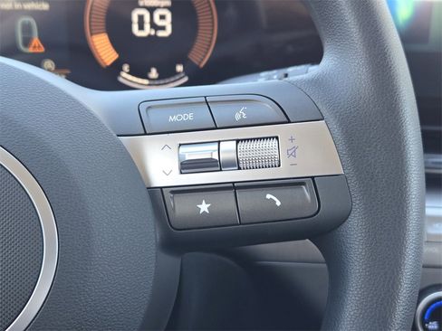 New 2026 Hyundai Kona SE image 28