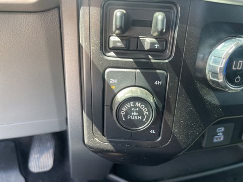 Used 2021 Ford F150 XLT w/ Equipment Group 301A Mid image 18