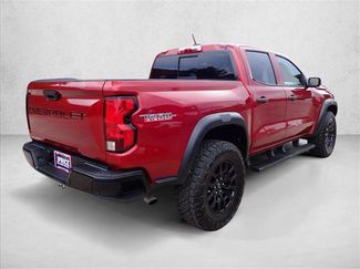 Used 2023 Chevrolet Colorado Trail Boss w/ Technology Package AWD/4WD video 4