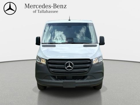 New 2025 Mercedes-Benz Sprinter 2500 image 8