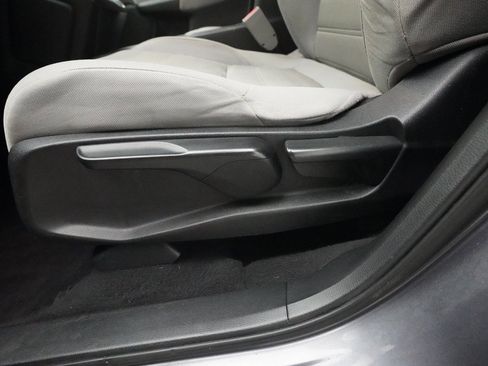 Certified 2017 Honda CR-V LX image 27