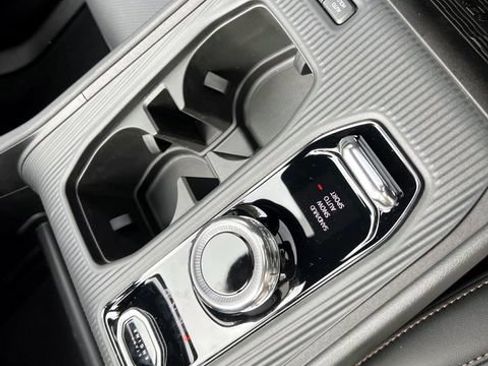 New 2026 Jeep Cherokee Limited AWD/4WD image 8
