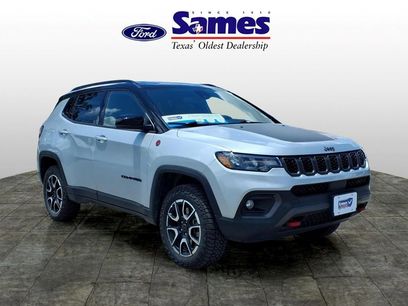 Used 2025 Jeep Compass Trailhawk