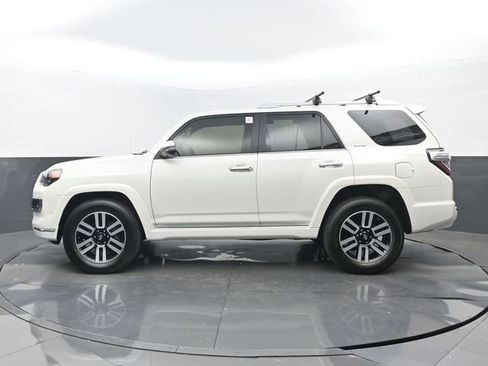 Used 2023 Toyota 4Runner Limited AWD/4WD image 25