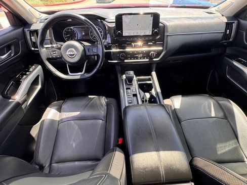 Certified 2023 Nissan Pathfinder SL w/ SL Premium Package FWD image 21