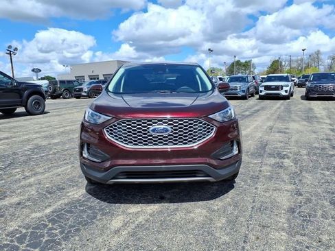 Used 2023 Ford Edge SEL w/ Convenience Package AWD/4WD image 2