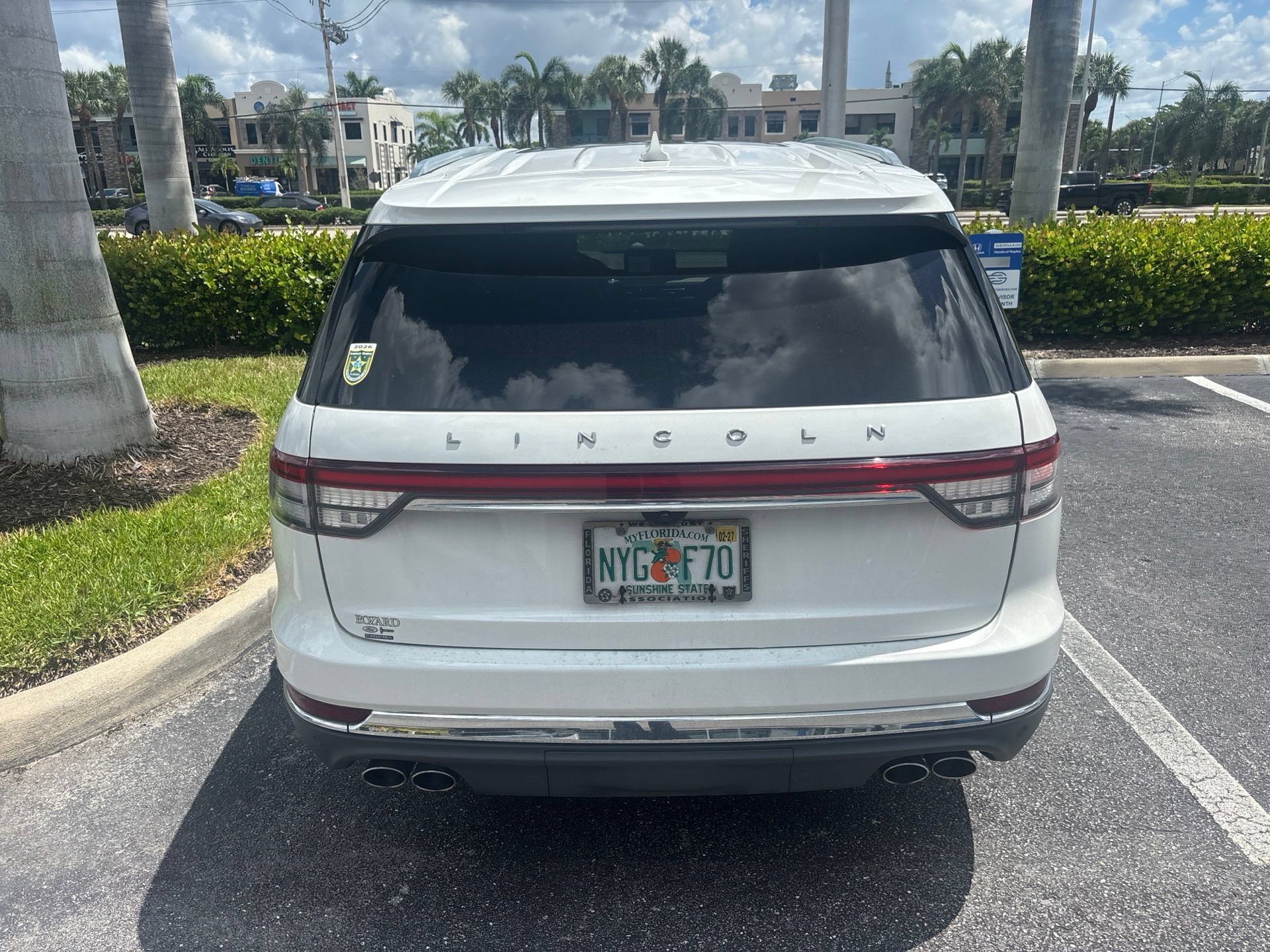 Used 2022 Lincoln Aviator Reserve w/ Equipment Group 201A RWD image 6