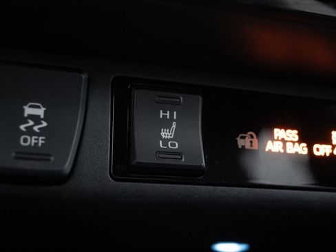 Used 2023 Toyota RAV4 XSE image 28