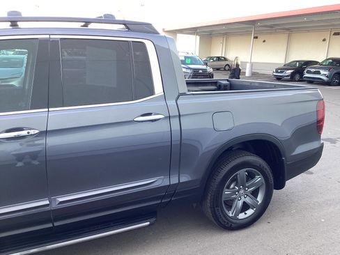 Used 2023 Honda Ridgeline RTL-E image 4