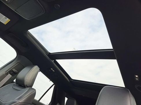 Used 2024 Ford Explorer ST w/ Equipment Group 401A image 6