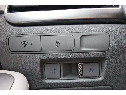 Used 2024 Hyundai Palisade SEL FWD image 22