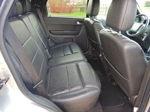 Used 2010 Ford Escape Limited image 15