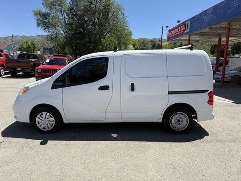 Used 2018 Nissan NV200 S FWD image 7