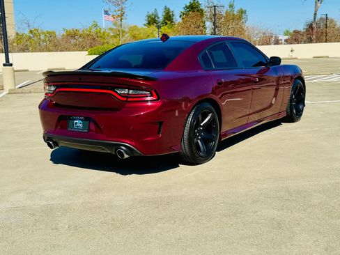 Used 2017 Dodge Charger R/T image 28