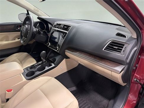 Used 2019 Subaru Outback 2.5i Limited image 14