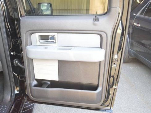 Used 2011 Ford F150 XLT w/ XLT Chrome Pkg AWD/4WD image 49