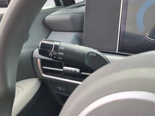 Used 2025 Hyundai Sonata SEL FWD image 11