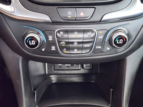 Certified 2024 Chevrolet Equinox LT FWD image 20