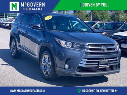 Used 2017 Toyota Highlander Limited Platinum w/ Carpet Mat Package
